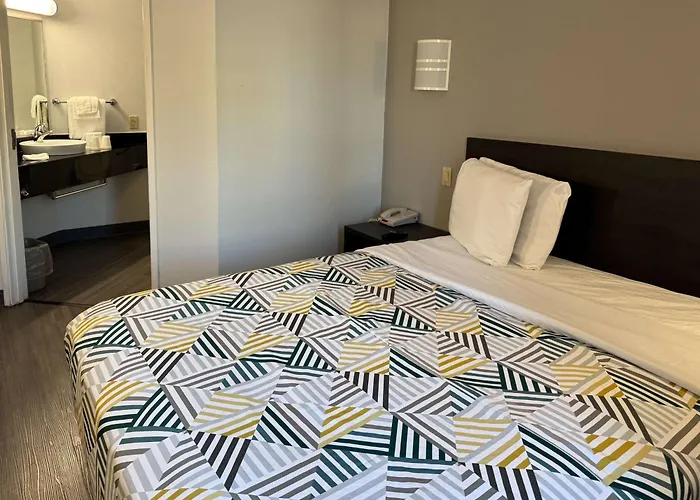 Hotel 6-joliet, Il - Chicago - I-55 4*