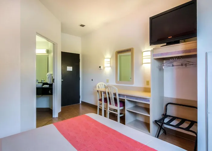 Hotel 6-joliet, Il - Chicago - I-55 4*