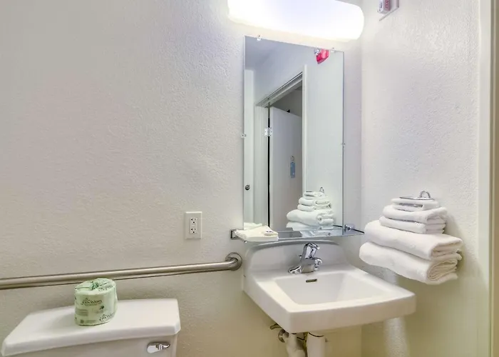 Hotel 6-joliet, Il - Chicago - I-55 4*